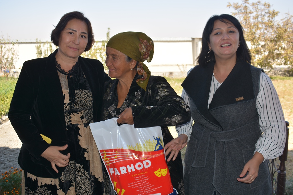 Pikap rassomlari ishtirokidagi rus porno videolarini tomosha qiling